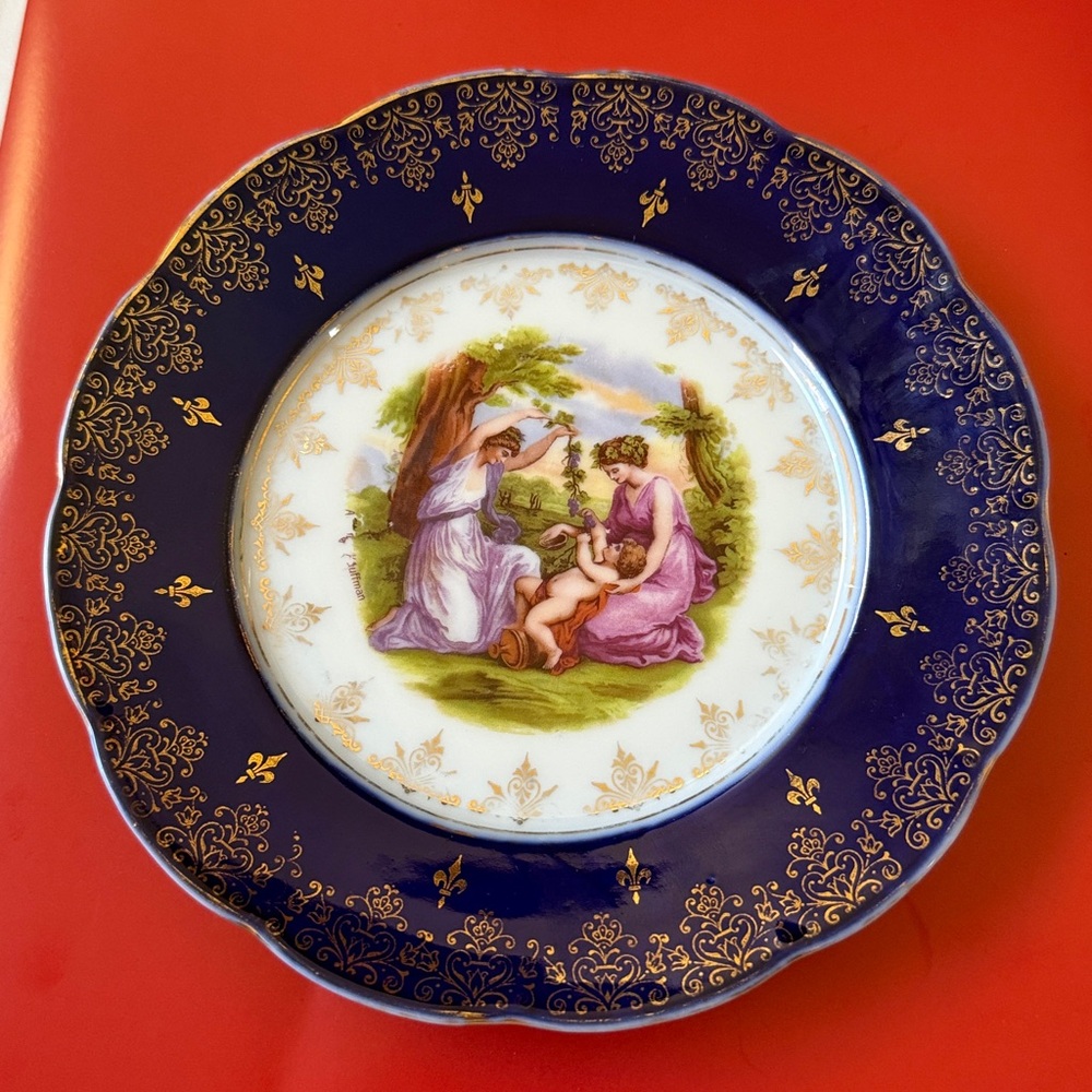 Victoria Austria porcelain Angelica Kauffman Fragonard style scenes plate 7”